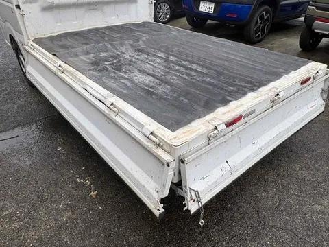 Suzuki Carry Track