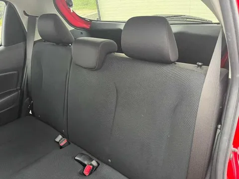 Toyota Yaris (Vitz)
