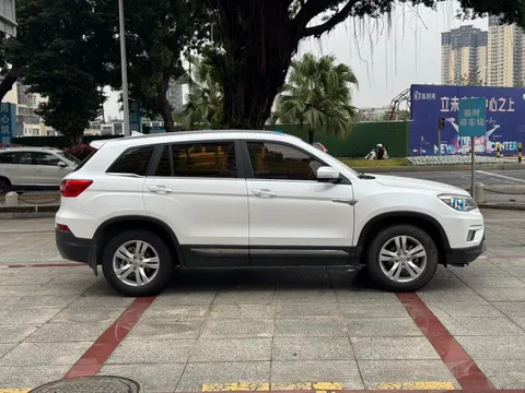 Changan CS75