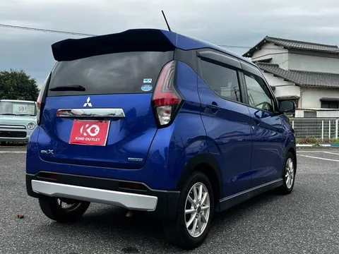 Mitsubishi eK X