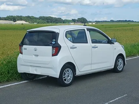 Toyota Pixis Epoch