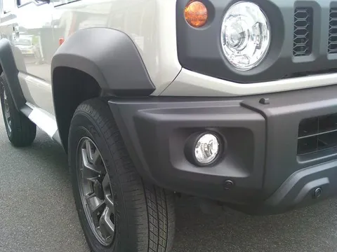 Suzuki Jimny Sierra