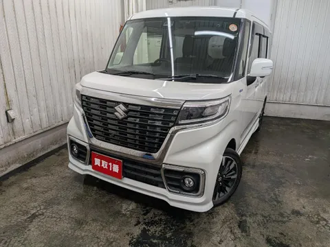 Suzuki Spacia Custom