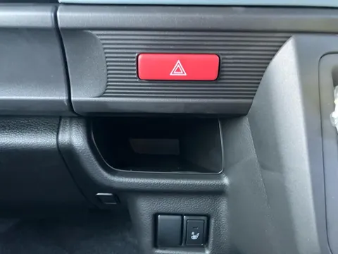 Suzuki Spacia Base
