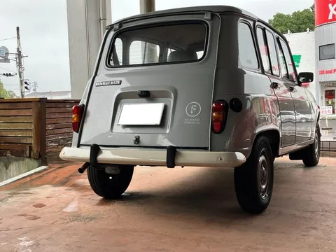 Renault 4