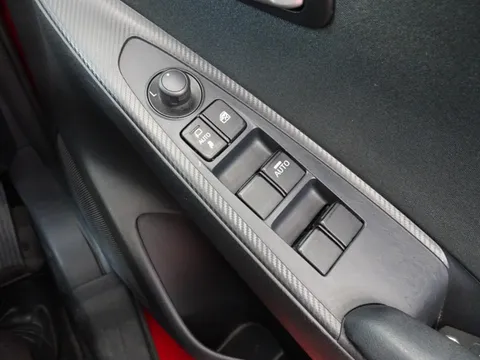 Mazda Mazda2 (Demio)