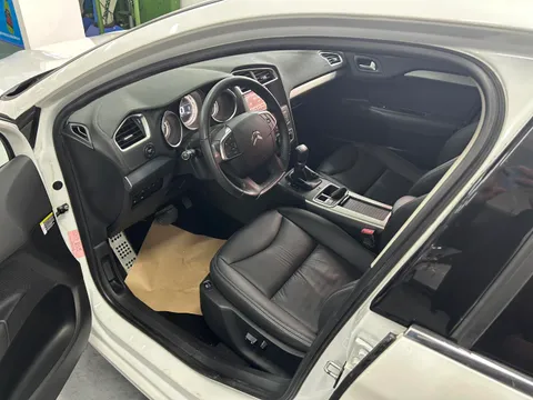 Citroen C4L