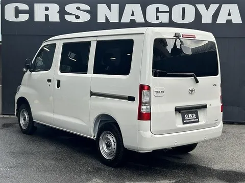 Toyota TownAce Van
