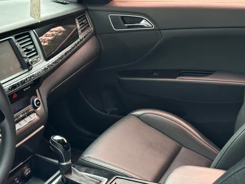 Hyundai Mistra