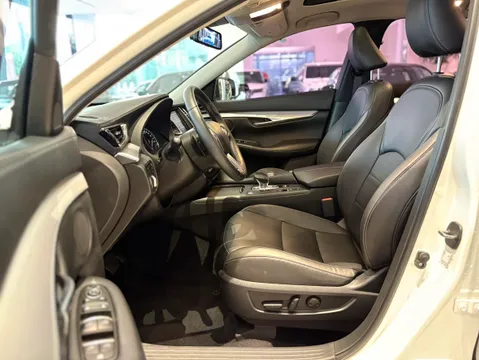 Infiniti QX50