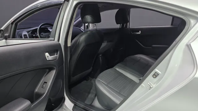 Kia Cerato (K3)