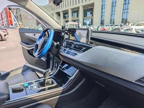 Changan CS75