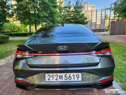 Hyundai Elantra (Avante)