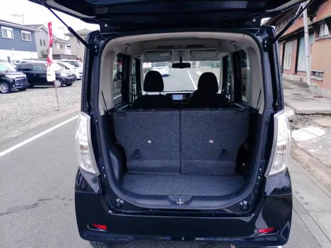 Mitsubishi eK Space Custom