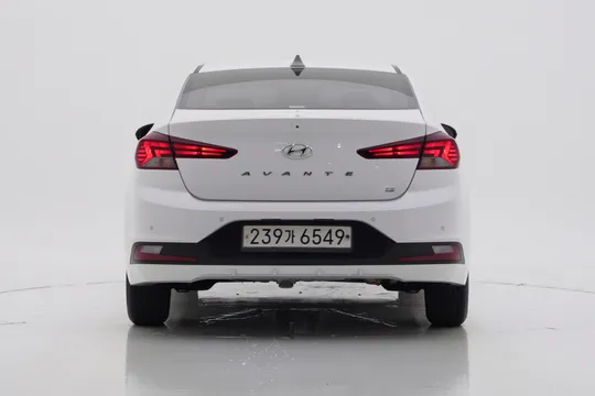Hyundai Elantra (Avante)
