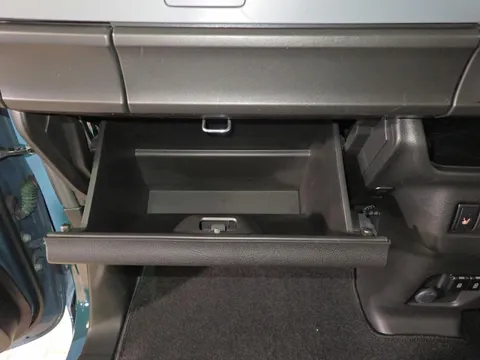 Suzuki Spacia Base