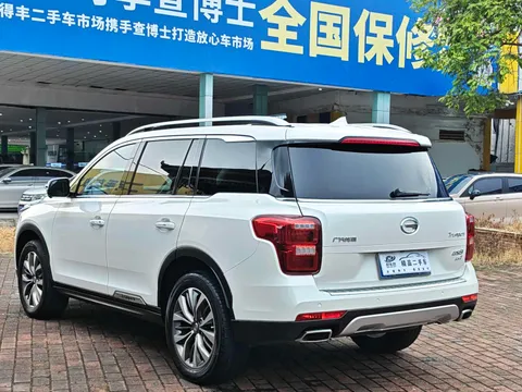 Gac GS8