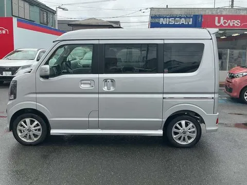 Nissan Clipper Rio