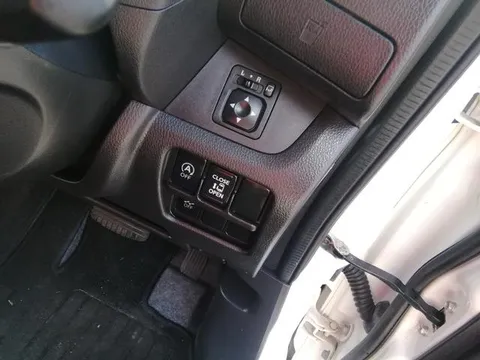 Mitsubishi eK Space Custom
