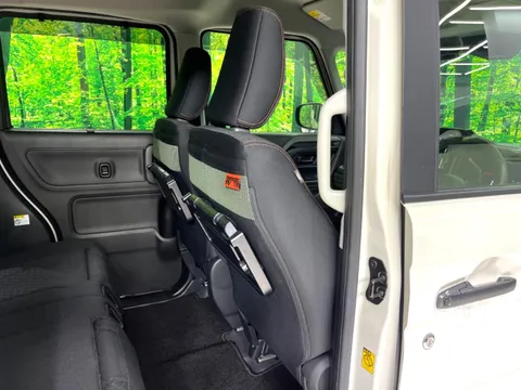 Suzuki Spacia Gear