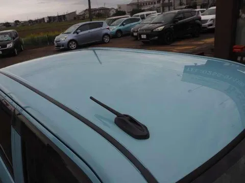 Daihatsu Mira Tocot
