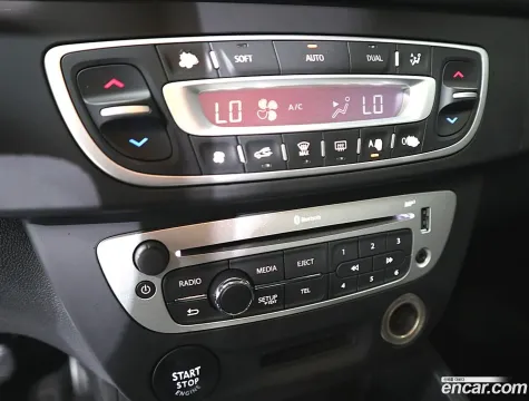 Renault SM3