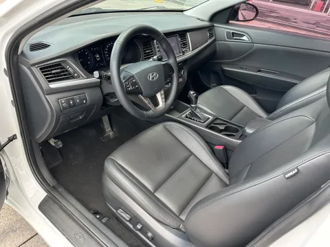 Hyundai Mistra