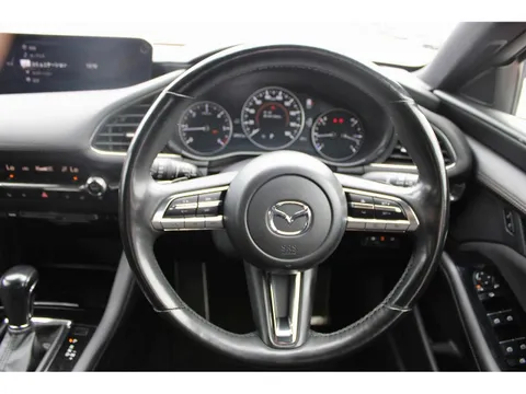 Mazda MAZDA3 Fastback