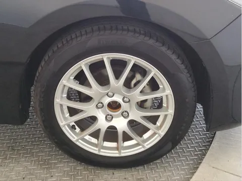 Mazda Axela Sport