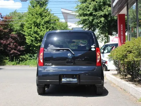 Nissan Pino