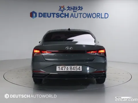 Hyundai Elantra (Avante)