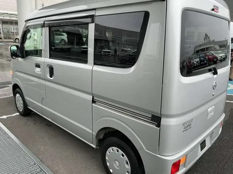 Nissan Clipper