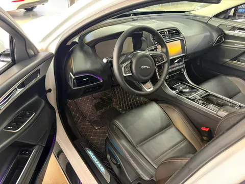 Jaguar XEL