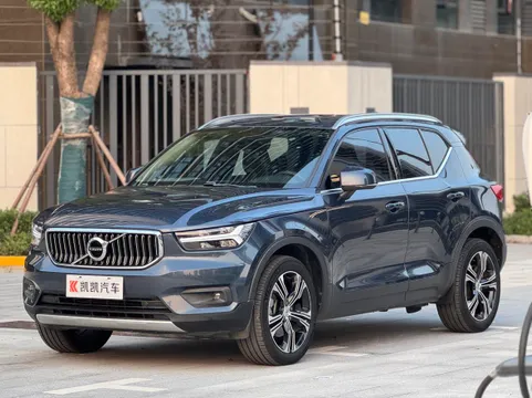 Volvo XC40