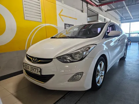 Hyundai Elantra (Avante)