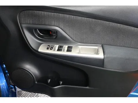 Toyota Yaris (Vitz)