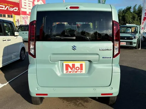 Suzuki Spacia
