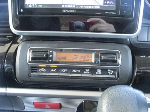 Suzuki Spacia Custom