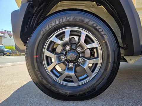 Suzuki Jimny Nomade
