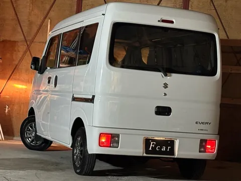 Suzuki Every
