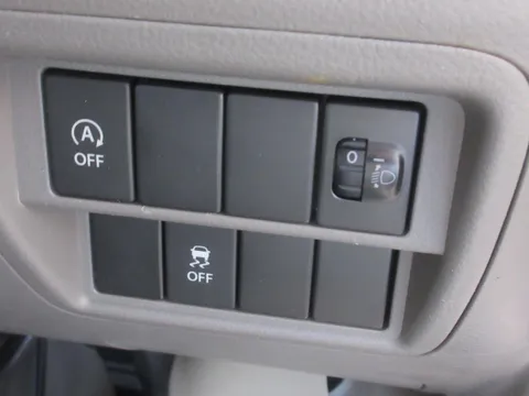 Mitsubishi Minicab Van