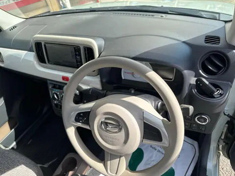 Daihatsu Mira Tocot