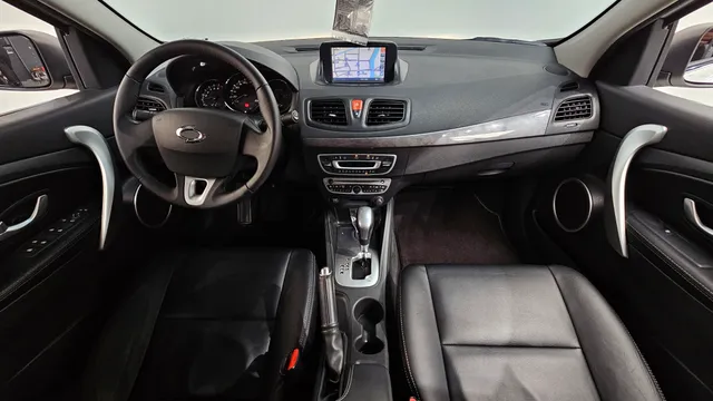 Renault SM3