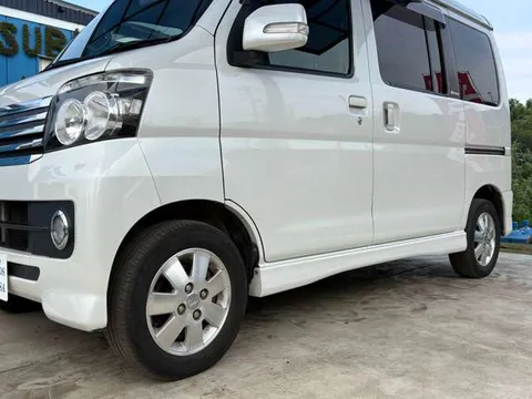 Daihatsu Atrai Wagon