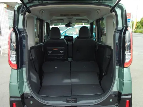 Mitsubishi Delica Mini
