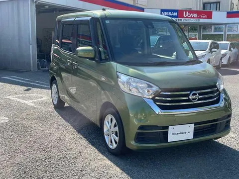Nissan Dayz Roox