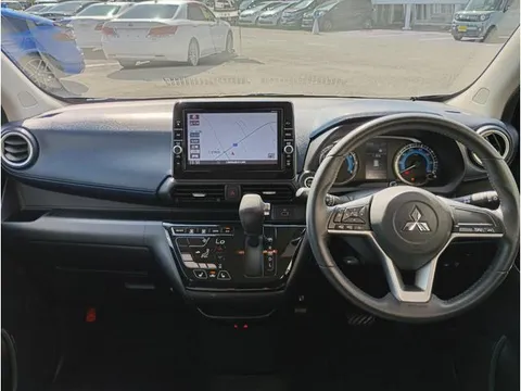 Mitsubishi eK X