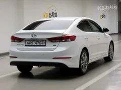 Hyundai Elantra (Avante)