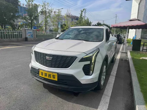 Cadillac XT4