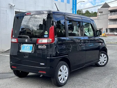 Suzuki Spacia